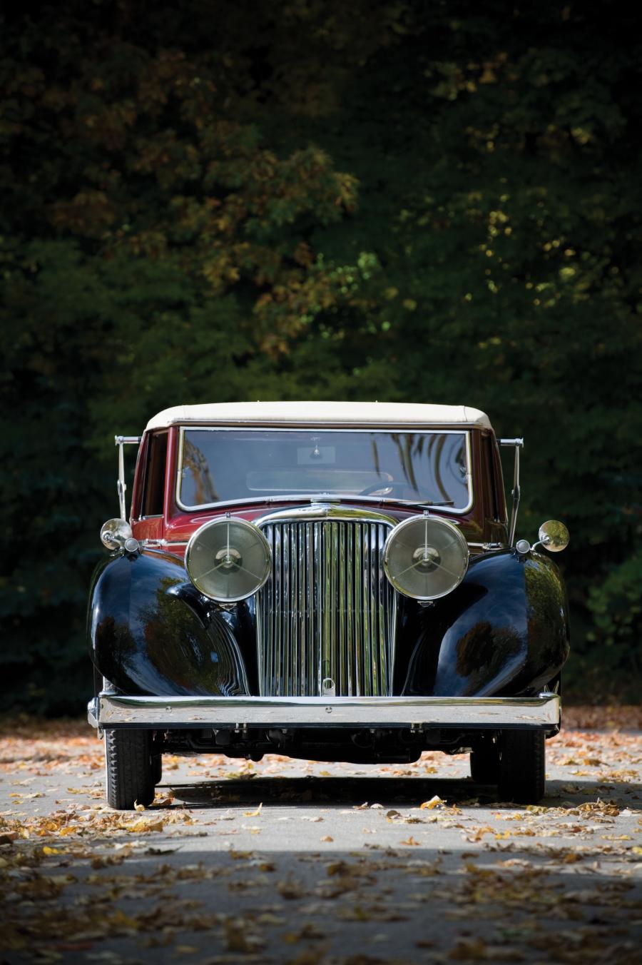  Jaguar Mk IV Drophead Coupe 1948 года  (фото 5 из 15)